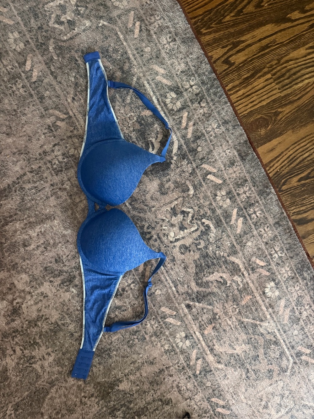 Victoria's Secret Blue Molded T-Shirt Bra